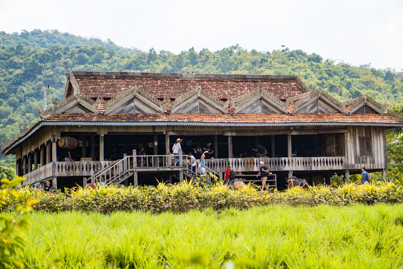 Entre terre et Khmer