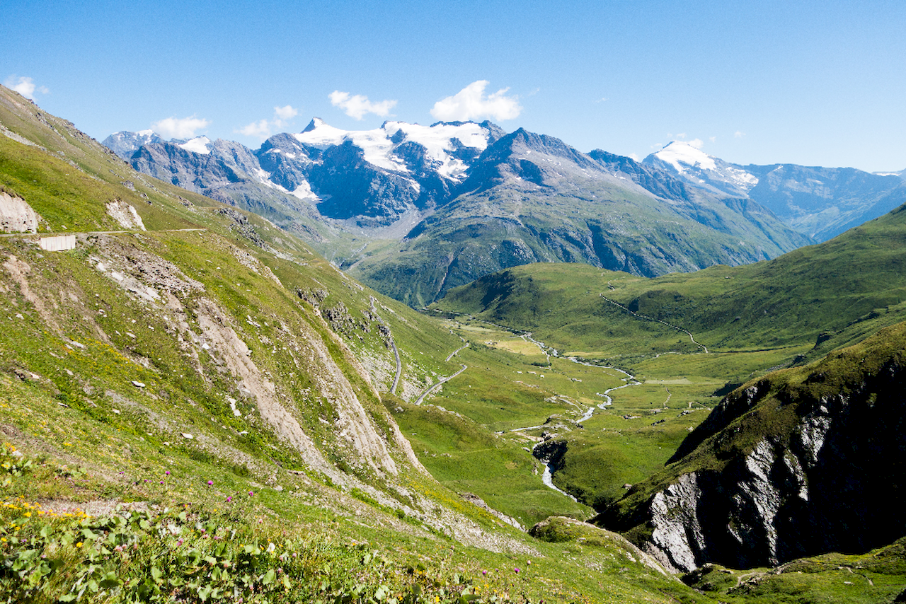 La route des grandes Alpes